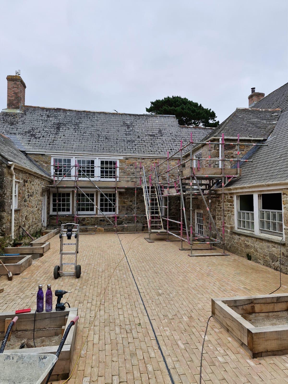 Painting & Decorating 